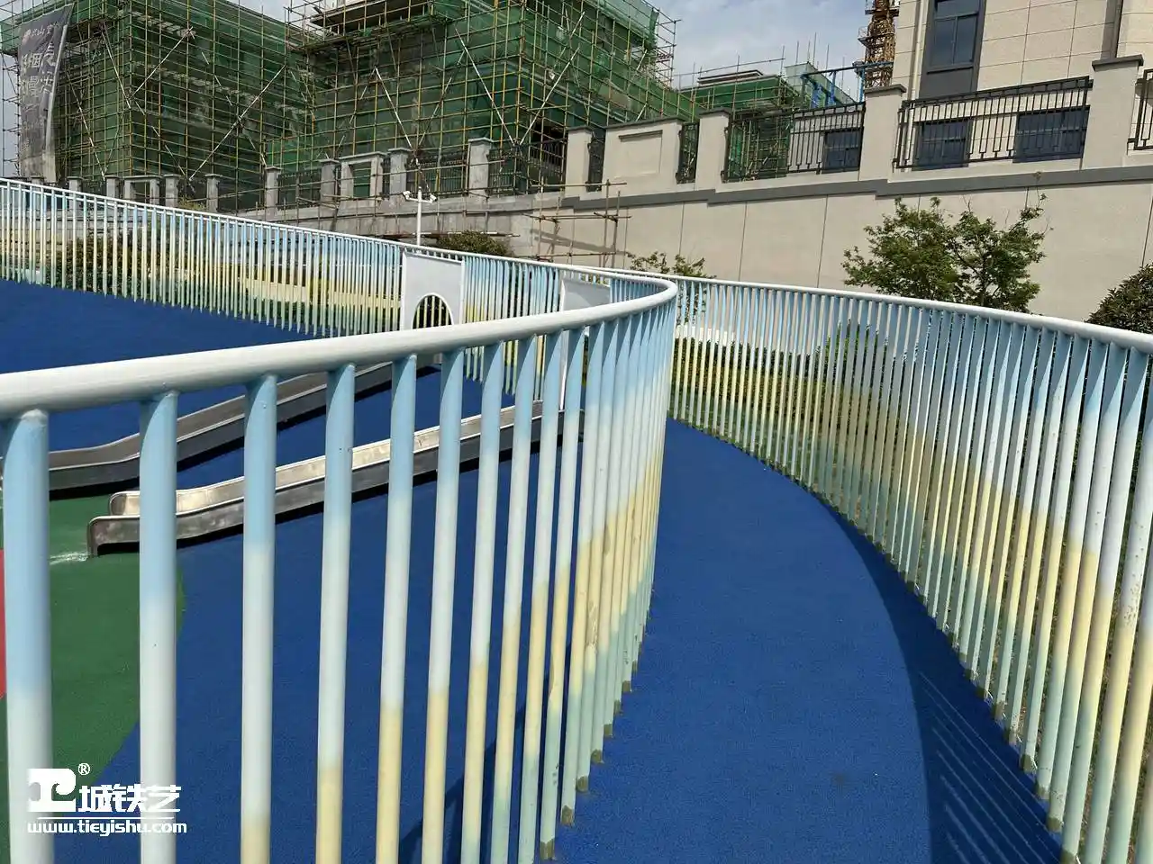 万款铁艺栏杆第482期-视频讲解-铁艺廊架|钢结构框架|铁艺结构TLJ2122-实景拍摄-图3