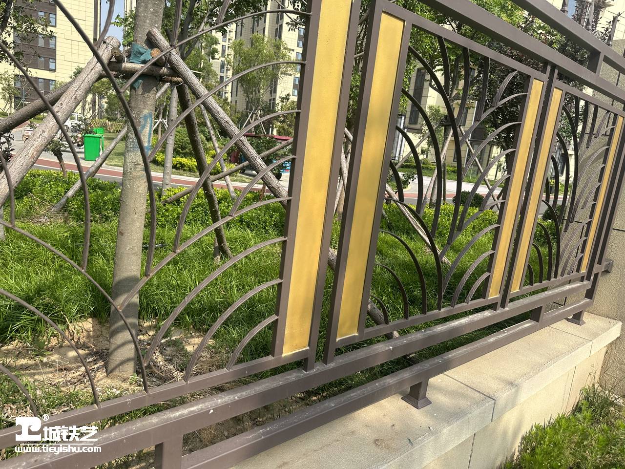 抖音万款铁艺栏杆第549期-视频讲解-铁艺围栏|铁艺围墙|围墙护栏TW23139-实景拍摄-图6